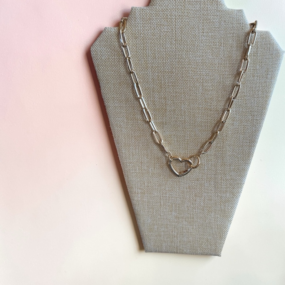 Classic Gold Heart Link Necklace - Women Jewelry
